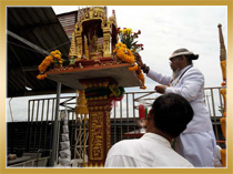 งานตั้งศาลพระพรหม บ.บางกอก ทราโฟ จ.สมุทปราการ