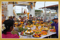 พิธียกพระพุทธรูปเก่าขึ้นแท่นประดิษฐ์ฐาน ณ วัดอารีราษฎร์  จังหวัดนครนายก